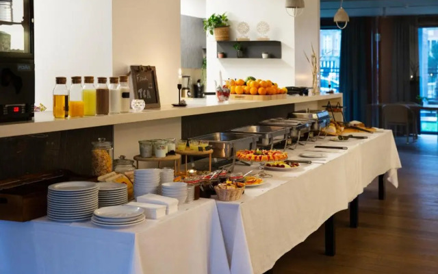 Diamant Suites Brussels EU (ex Premier Suites Brussels Lounge)