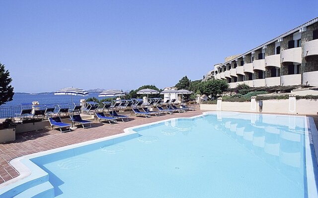 Grand Hotel Smeraldo Beach