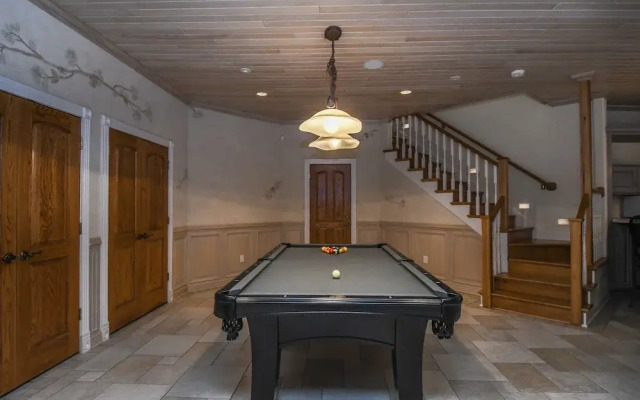 Preston on the Lake 5 Bedroom House