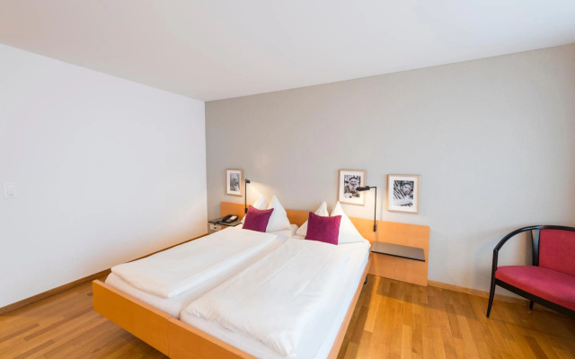 Hotel Krone Buochs – Guest Rooms – Buochs