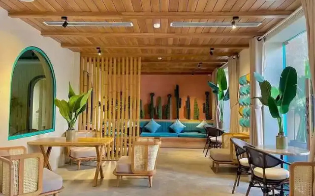 Myyan Retreat