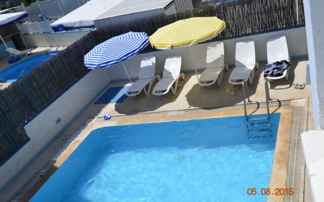 Cemre Hotel