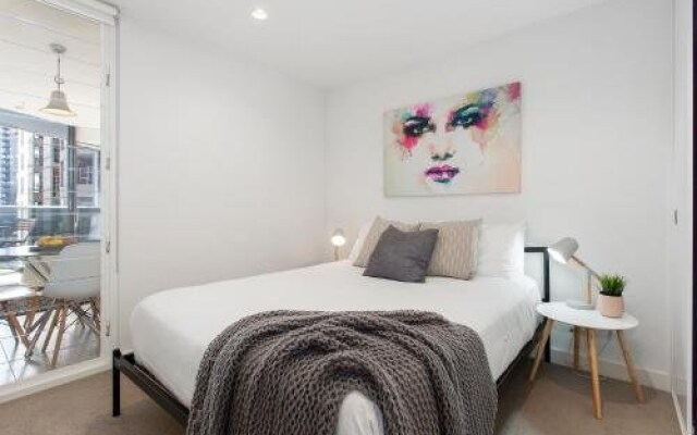 Complete Host SEE Apartments