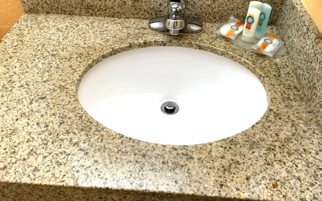 Quality Inn