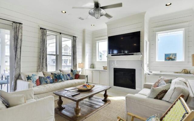4516bchsdehvnsvnh - Beachside Haven