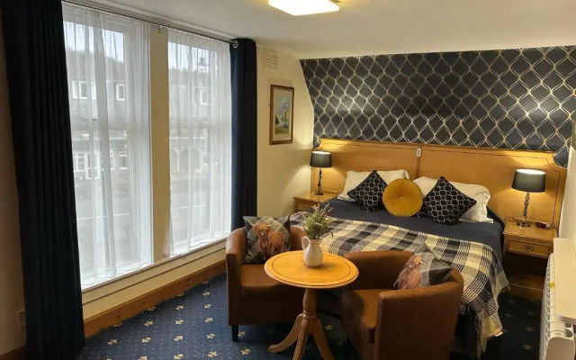 The Glen Hotel