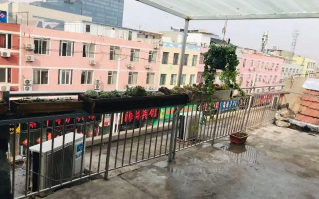 Guiqi Business Hotel (Rizhao Suning Plaza)