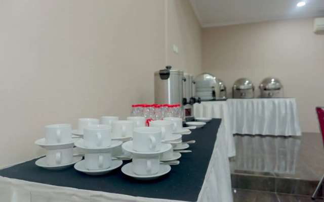 C'One Hotel Cempaka Putih