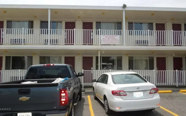 Passport Inn