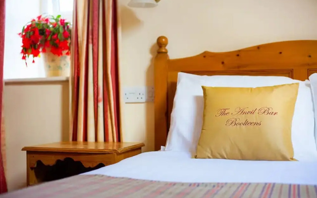 The Anvil Bar & Restaurant