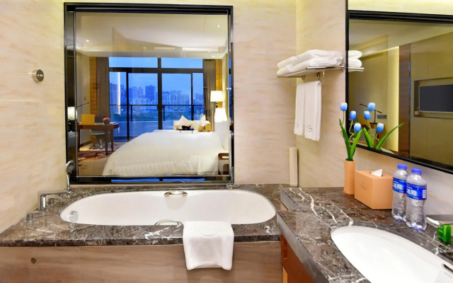 Grand Skylight Int'l Hotel Huizhou