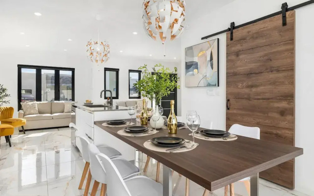 La Perla 2br2ba Home w Private Pool Patio BBQ