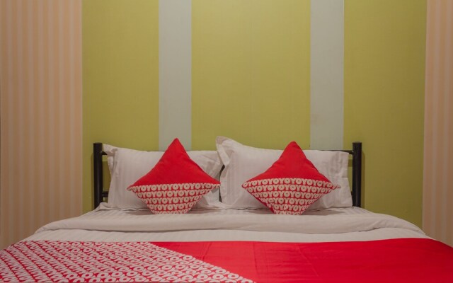 Pelangi Guest House by OYO Rooms