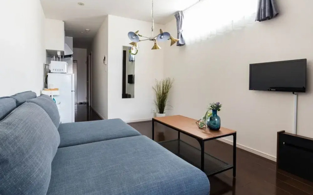 L-style Hanazonocho Apartment B
