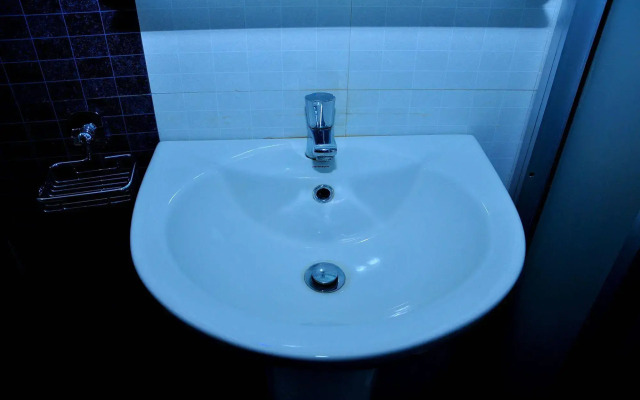 Milano Tourist Rest Hotel