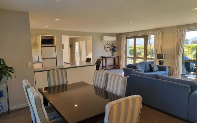 Vintners Retreat