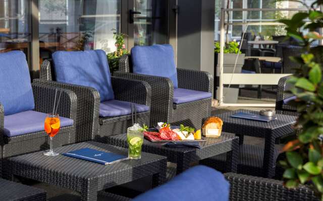 Best Western Premier Why Hotel