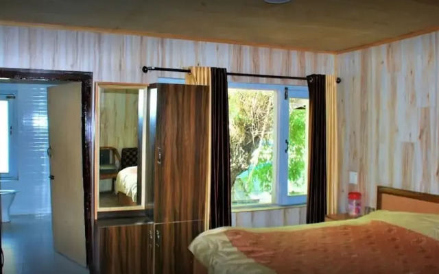 Hotel Greenland Kargil