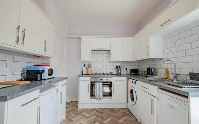 Host Stay Cannon Apartment