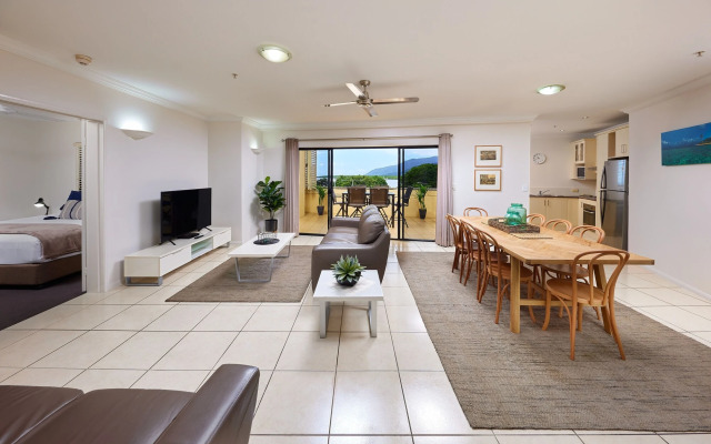 Jack & Newell Holiday Apartments