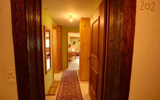 Chesa Munteratsch 2 1 2-Zimmerwohnung 202 Typ G