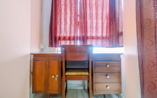 Classic And Cozy Studio At Cinere Bellevue Suites Apartment
