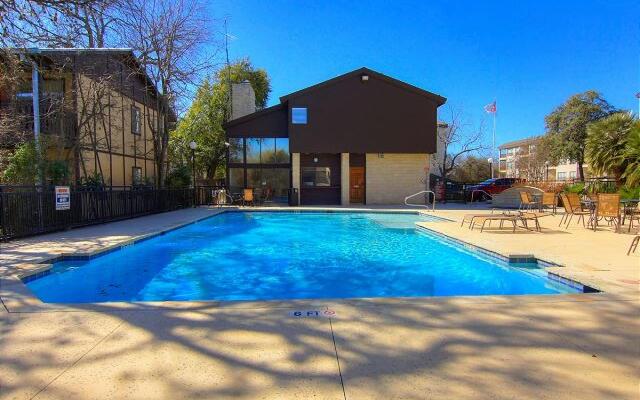 Fun on the Comal CW C104