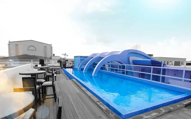 The Jonathon Boutique Hotel