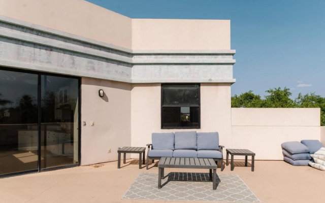 N 75th St #202 - Ivory II