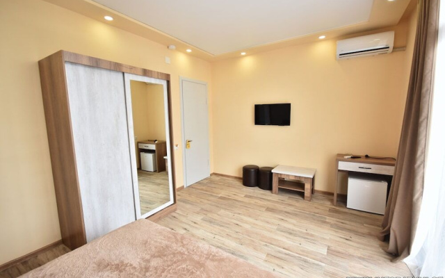 Hotel Anri
