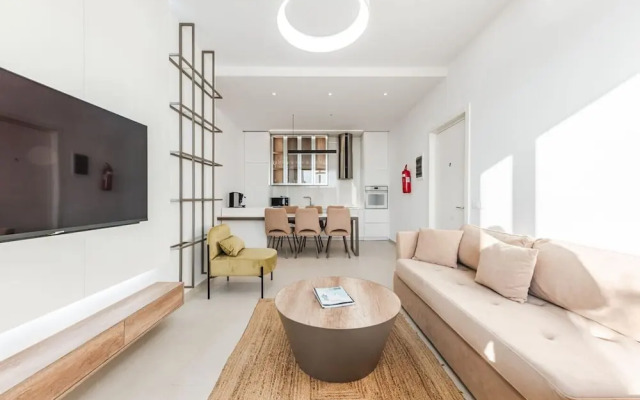 Seaside Retreat Green Coast