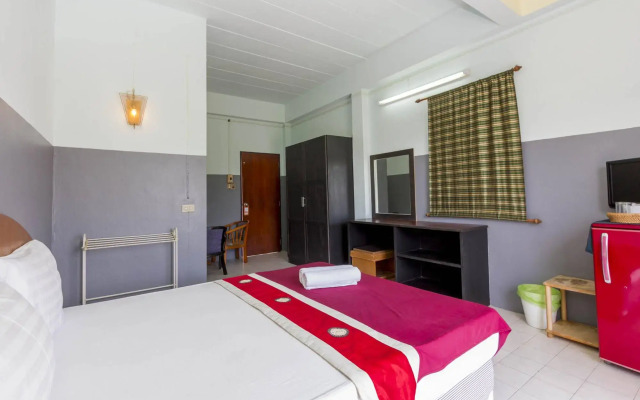 Baan Lukkan Hostel
