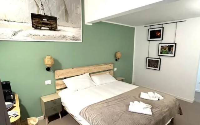 Bologna Rooms & Art