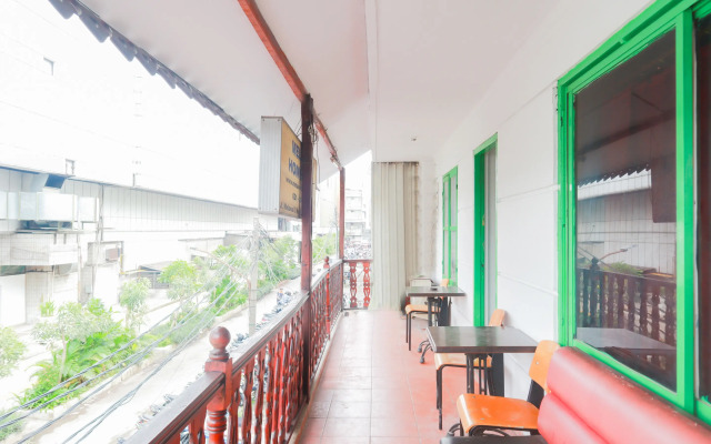OYO 2030 Melawai Homestay
