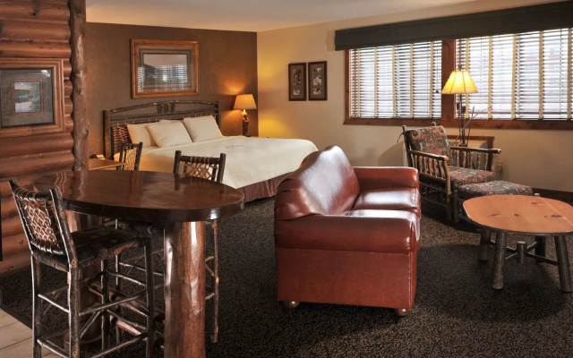 Cedar Creek Hotel Wausau - Rothschild