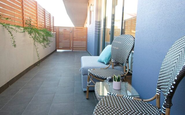 F03-darling Harbour 1 BDR APT
