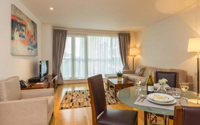 Circus Apartments by BridgeStreet