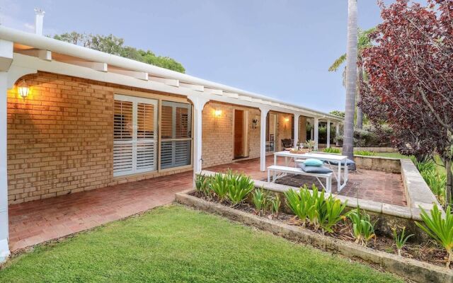 Seabreeze House