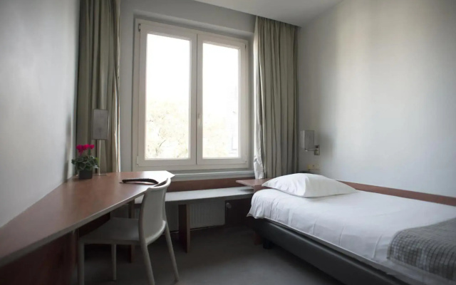 Hotel Du Congres