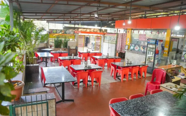 Hotel Sai Laxmi