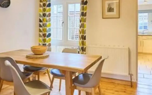 Host Stay New Street