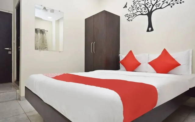 Hotel Royal Front by OYO Rooms