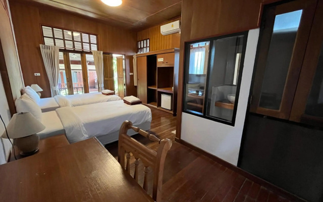 Utopia Resort