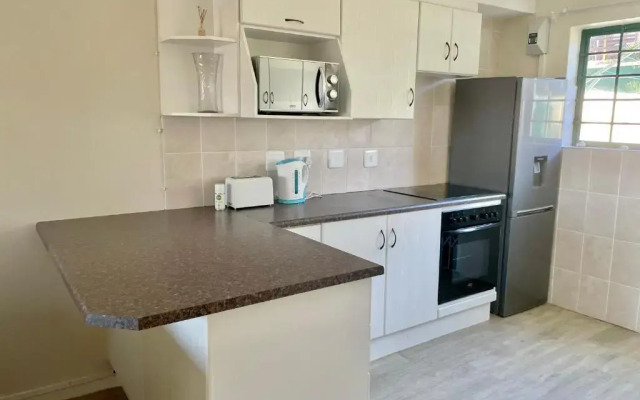 84 Settler Sands Beachfront Accommodation Sea View