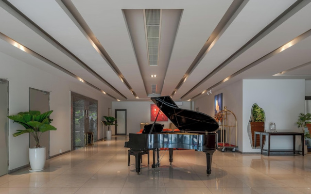 SAZI Parlia Hotel - Free Nails/HairWash & Airport