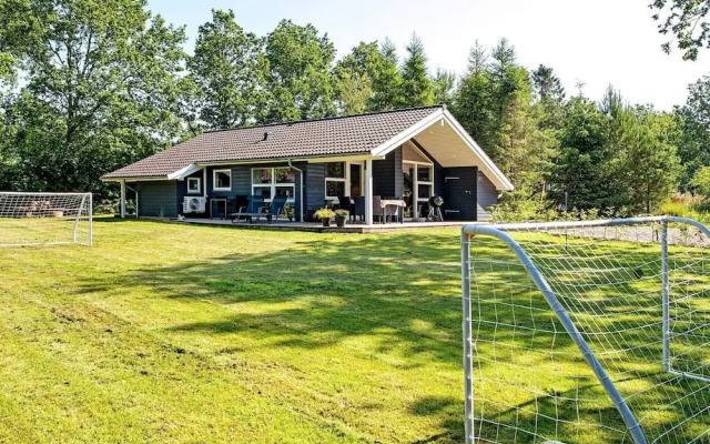 8 Person Holiday Home in Toftlund