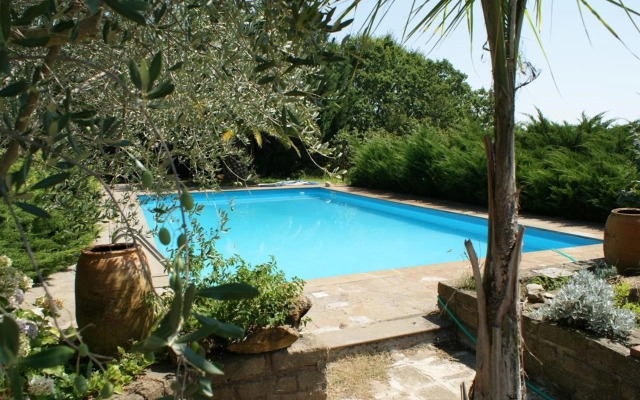 Villa Con Piscina