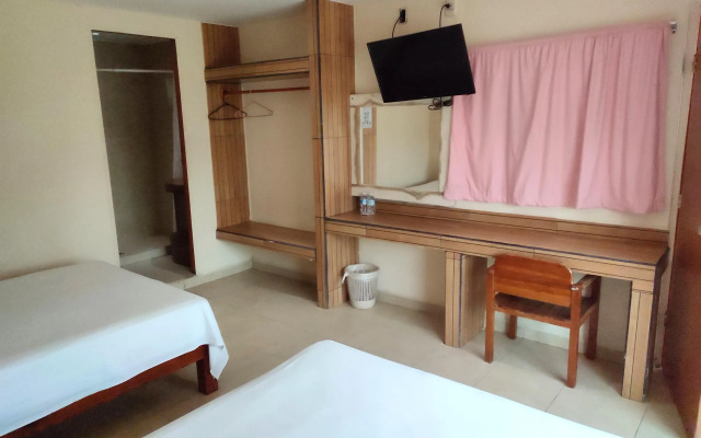 Hotel Ashly