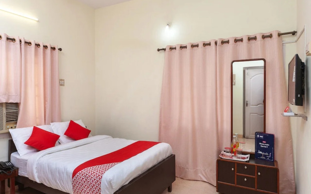 OYO 19010 Tower Residency