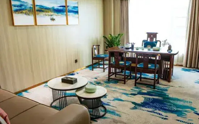 Huakang International Hotel